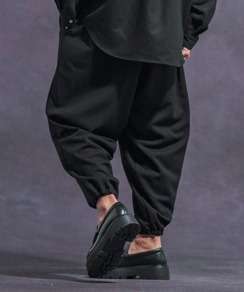 「Jih Nunc」 イージーパンツ M ブラック メンズ_画像2