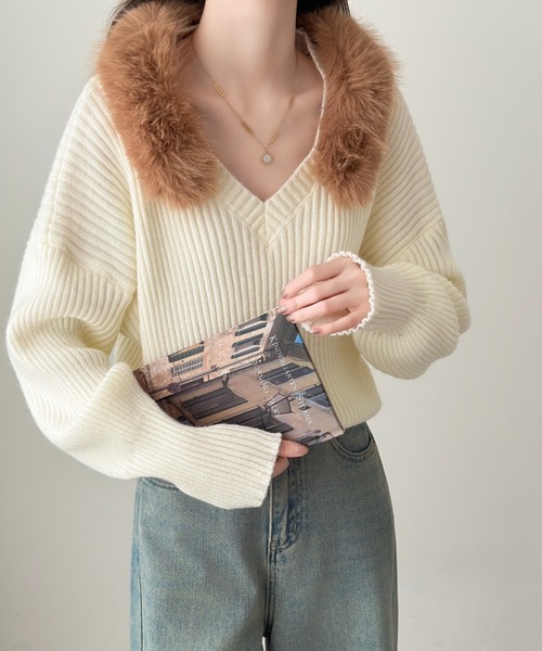 ABITOKYO（アビトーキョー） ニット セーター 襟ファーVネックニット