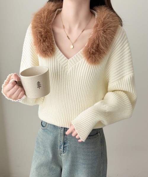 ABITOKYO（アビトーキョー） ニット セーター 襟ファーVネックニット