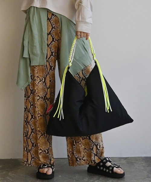 cheek ショルダーバッグ バッグ neon handle TA shoulder / ワン