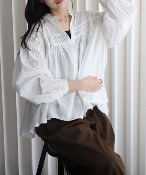 YENNA ブラウス シャツ インド綿エアリーボリュームスリーブタック