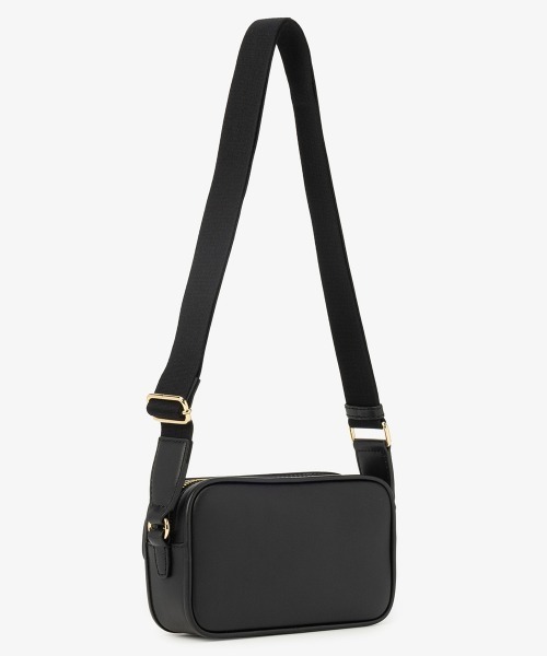 ニ*ン様 MICHAEL KORS ブラックショルダーバッグ MICHAEL KORS（マイケルコース） ショルダーバッグ FREE ブラック