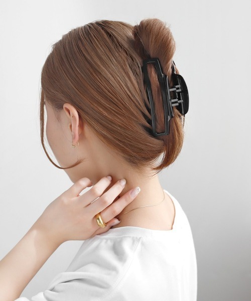 ANEMONE（アネモネ） ヘアクリップ シックカラースクエアフレーム