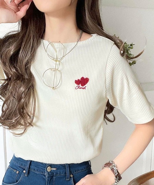classicalelf tシャツ 胸元にキュン。ハートサガラ刺繍