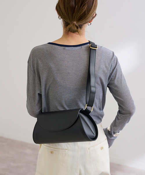 【FRAMeWORK】AULENTTI ショルダーミニ バッグ AULENTTI/オウレンティ MINI BOX スウェードshoulderバック