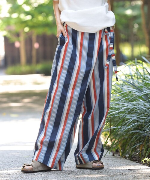 パンツ BEAMS BOY maturely / Side Stripe Slacks BEAMS BOY（ビームス ボーイ）maturely / Side Stripe Slacks