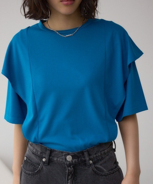 AZUL BY MOUSSY(アズールバイマウジー) tシャツ 半袖 ラッフルカット AZUL BY MOUSSY(アズールバイマウジー) tシャツ 半袖 ラッフルカット