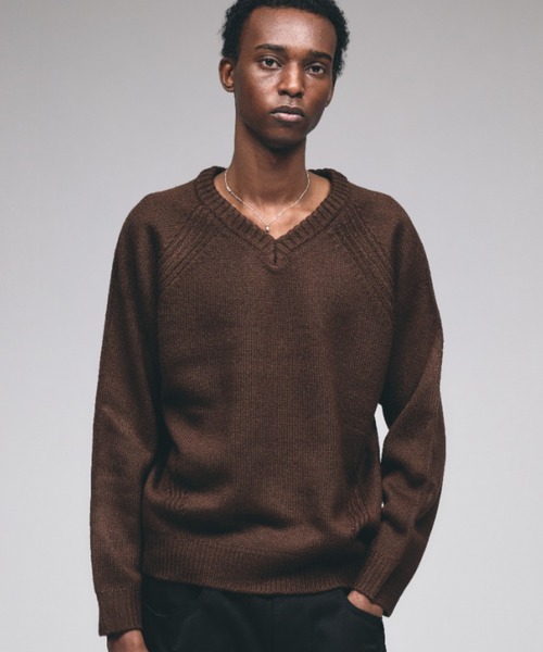 SALON C Lundman Vネックニット Salon C. Lundman: Men's Fine Weight V-Neck (Grey Melange) | Dover