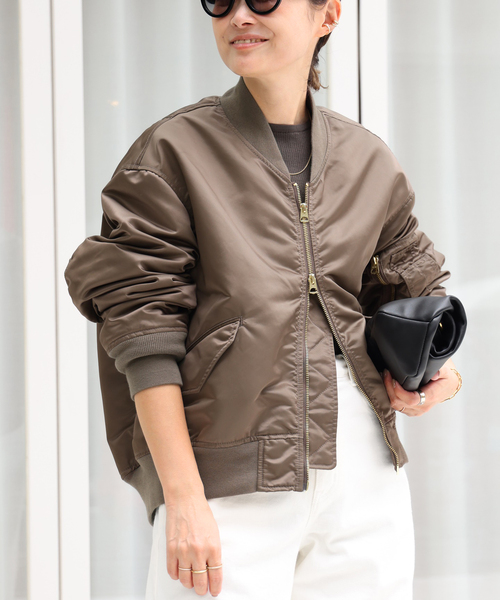 大人気商品✨ドゥーズィエムクラス ミリタリーブルゾン ナイロンブルゾン カーキ Deuxieme Classe（ドゥーズィエムクラス） ナイロンブルゾン FREE