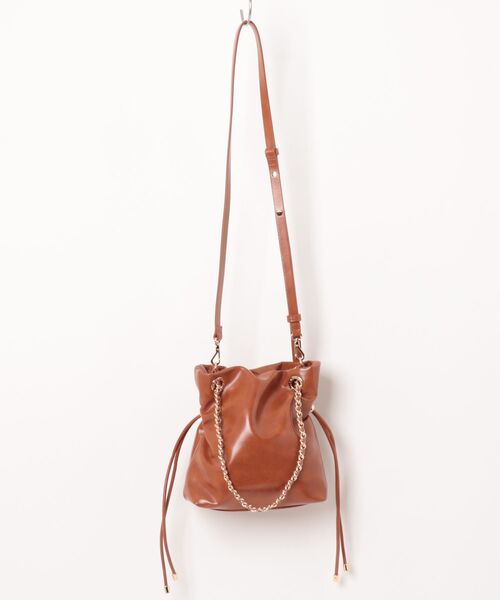 CHARLES ＆ KEITH（チャールズ&キース） ショルダーバッグ バッグ Arya