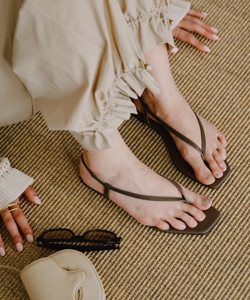 ADAM ET ROPE'（アダムエロペ） サンダル ストラップフラットサンダル
