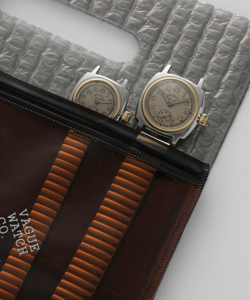 腕時計 VAGUE WATCH CO. Coussin Early Extension 28mm レディースの画像