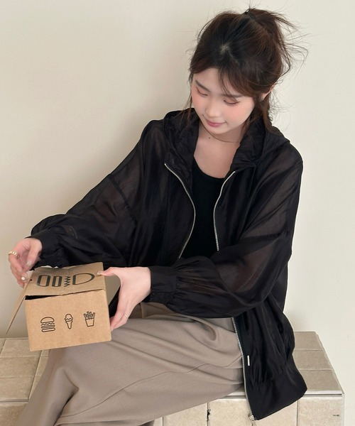 DAY CLOSET パーカー 「フード付き」艶めく光沢シアー。長袖