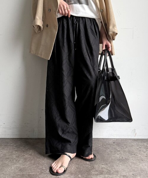 ワイドパンツ パンツ 「WEB限定」パッチワーク風レースイージーパンツ レディースの画像