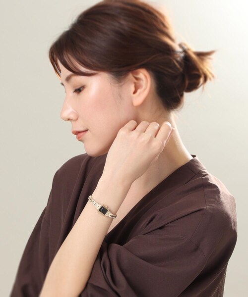 ジューシークチュール 腕時計 鍵型のブラックレザー 二重巻き 姫