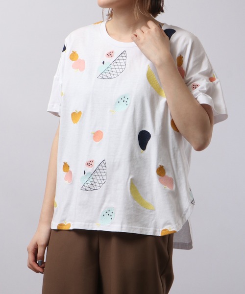 tシャツ EMAGO フルーツバスケット刺繍半袖Tシャツ レディース EMAGO フルーツバスケット刺繍半袖Tシャツ（Tシャツ/カットソー