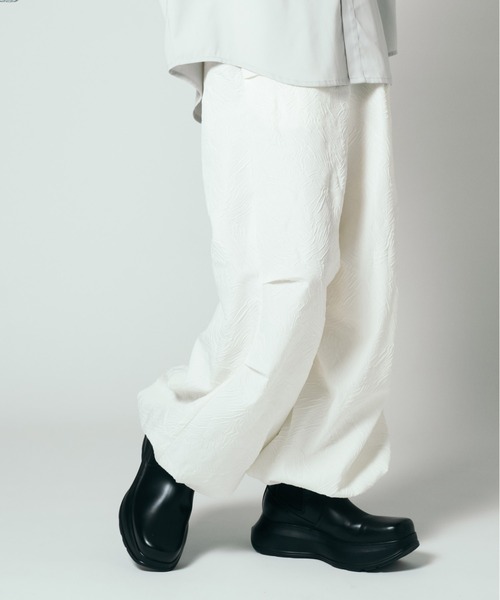 新品未使用　8 YARDS ホワイト パンツ XL VI E DIT スラックス フクレジャガードパンツ メンズ レディース