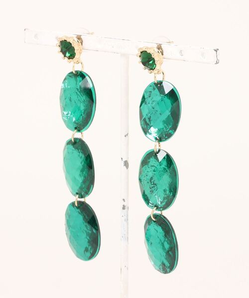 COO+i（クーイ） ピアス 大ぶりグリーンビジューデザインピアス