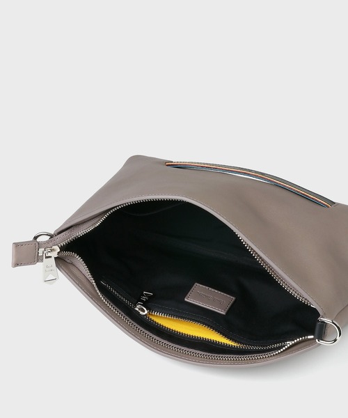 Paul Smith（ポール・スミス） ショルダーバッグ ストライプカラード