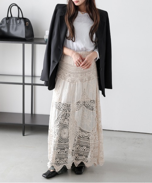 美品　Blumarine シルク100 クロシェ編装飾 フレアスカート ベージュ ロング スカート 夏 クロシェ編みフレアスカート : ZOZOTOWN Yahoo!店