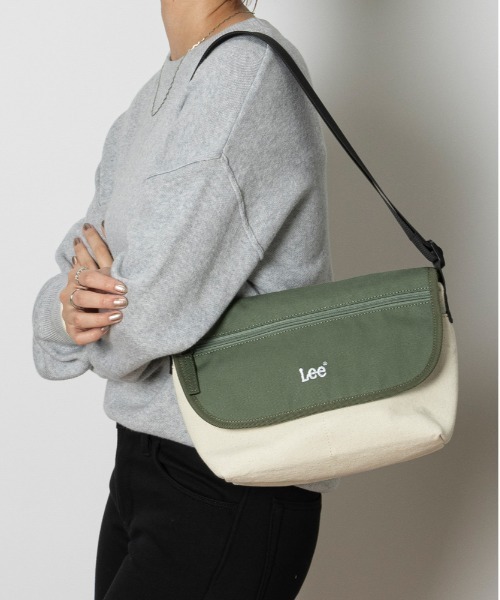 Lee メッセンジャーバッグ メッセンジャーバッグ(ONE SIZE カーキ): ファッション雑貨