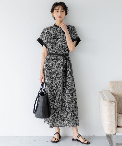 ワンピース 「一部店舗限定/速乾性/洗える」モノトーンプリント ワンピースの画像