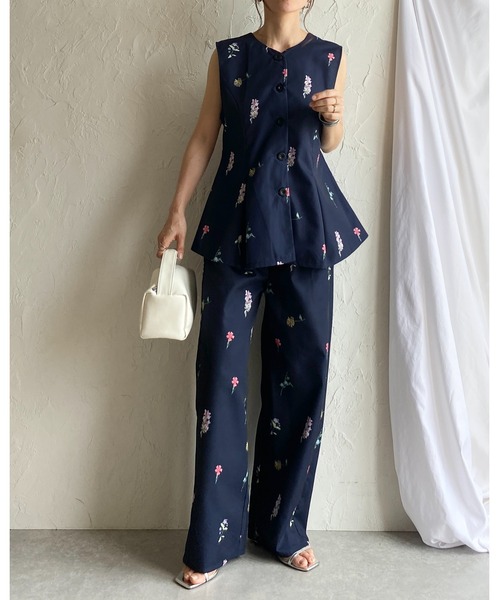 LJD-2506-002 セットアップ 花柄 ベスト パンツ プリーツ フロン She's Closet セットアップ 花柄フラワープリントジレベスト
