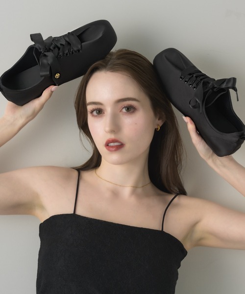 muku スニーカー LACE UP SNEAKERS/SATIN レディース : ZOZOTOWN