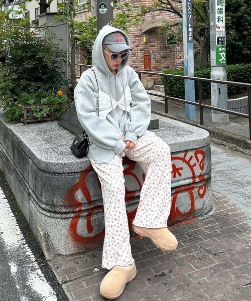 Alley Tokyo パンツ 「MENDL'S」パジャマっぽなゆるゆる花柄パンツ