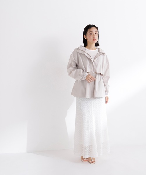 ナチュラルビューティーベーシック ホワイト フード付きジャケット♡新品 ナチュラルビューティーベーシック NATURAL BEAUTY BASIC ペプラム