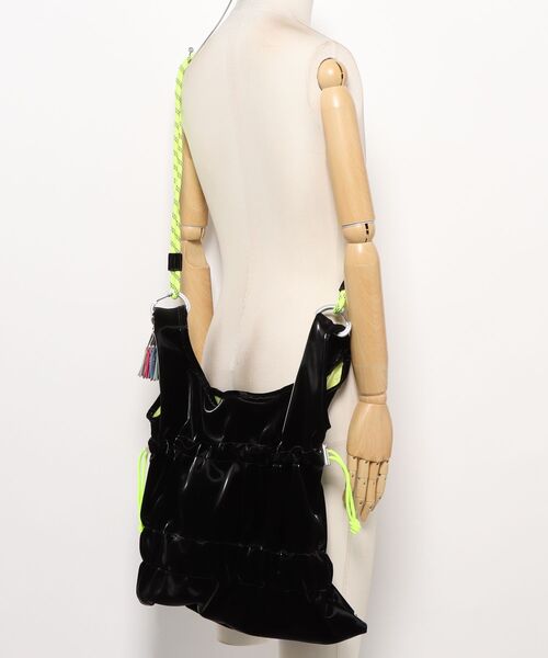 cheek ショルダーバッグ バッグ tiered code one shoulder / ワン