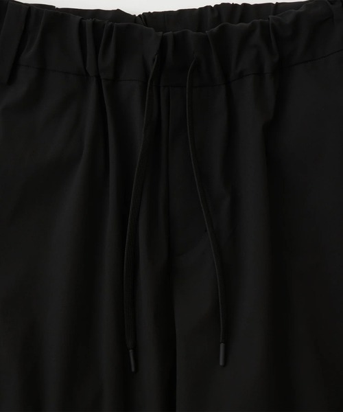 パンツ 「White Mountaineering/ホワイトマウンテニアリング」SOLOTEX SAROUEL SHORT PANTS メンズの画像