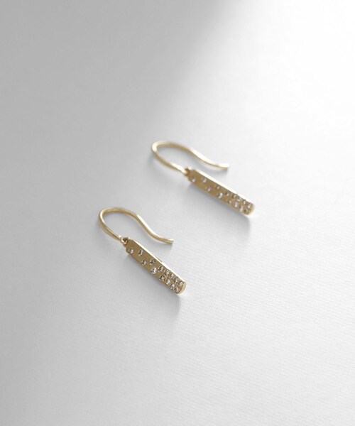 ピアス K18ダイヤモンド アラシパヴェ バーフックピアス レディースの画像