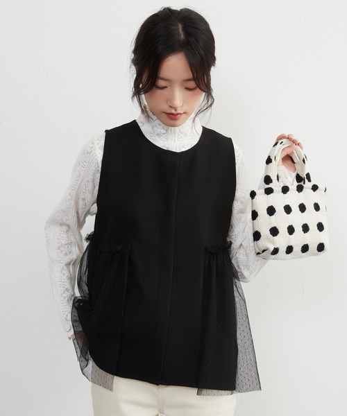 オンワンズオン On One's Own 可愛くきちんと感のドビーチュールレースレイヤードベスト・ラウンドネックジレ （BLACK） オンワンズオン On One's Own 可愛くきちんと感のドビーチュール