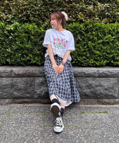 売れ筋商品|||イチ Tシャツ レディース トップス IXHARPER - Print T-shirt -  flower print tシャツ flower print t-shirt／フラワープリントTシャツ