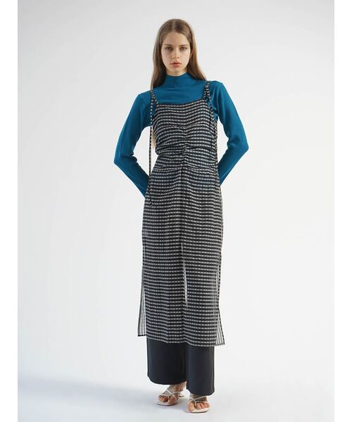 ワンピース S W SWINGLE ワンピース スモールフラワーラッフルフリルスリーブ
