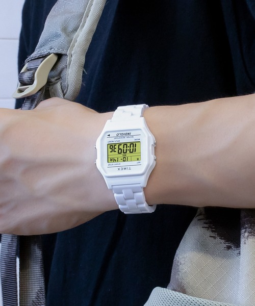 TIMEX CASIO 腕時計　アナログ時計 デジタル時計 TIMEXの80年代風デジタルアナログ時計が｢超イカす｣。ただし