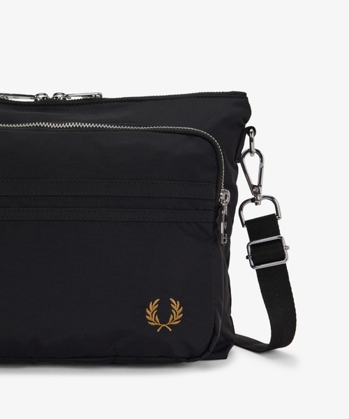 FRED PERRY（フレッドペリー） ショルダーバッグ Brentham Crossbody