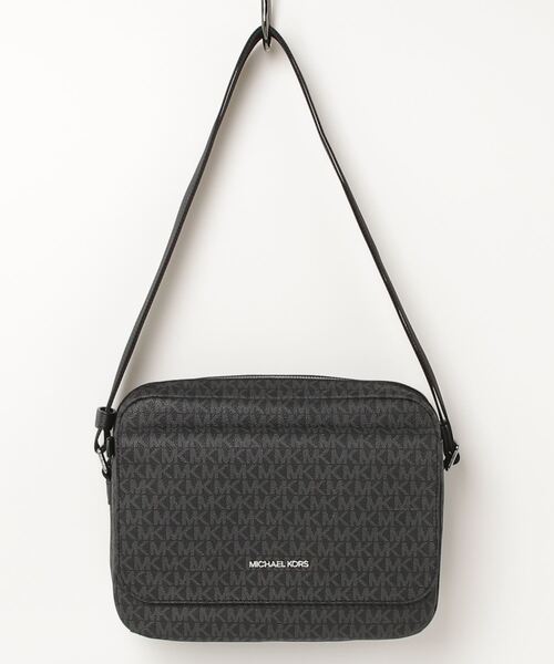 新品！MICHAEL KORS ブラックショルダーバッグ MICHAEL KORS（マイケルコース） ショルダーバッグ FREE ブラック