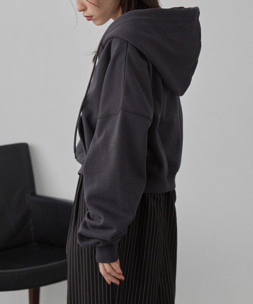 nui nullu パーカー 「nui nullu」ショートダブルジップパーカー