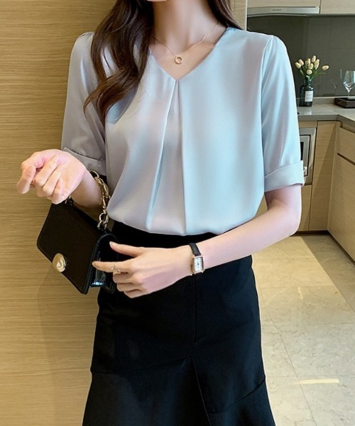サテントップス 2151-K1L1454544.jpg?v=1750393680