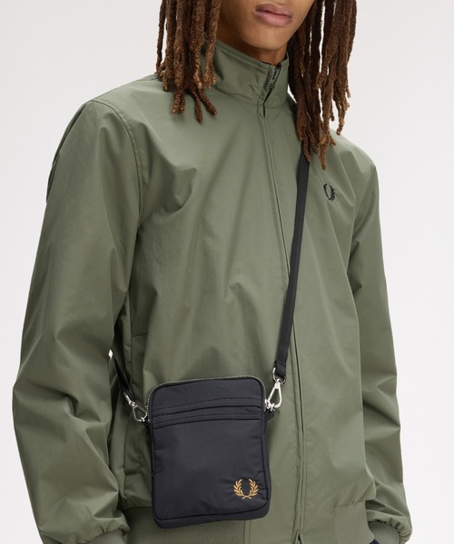 FRED PERRY（フレッドペリー） ショルダーバッグ Brentham Small Side