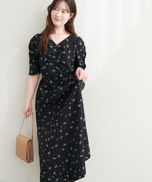 定価3.2万 カレンソロジー ウールＶネックギャザーワンピース ネイビー 春先も natural couture ワンピース Vネックギャザーワンピース : ZOZOTOWN