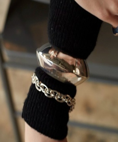 バングル 「Nothing And Others/ナッシングアンドアザーズ」Arc Bangle