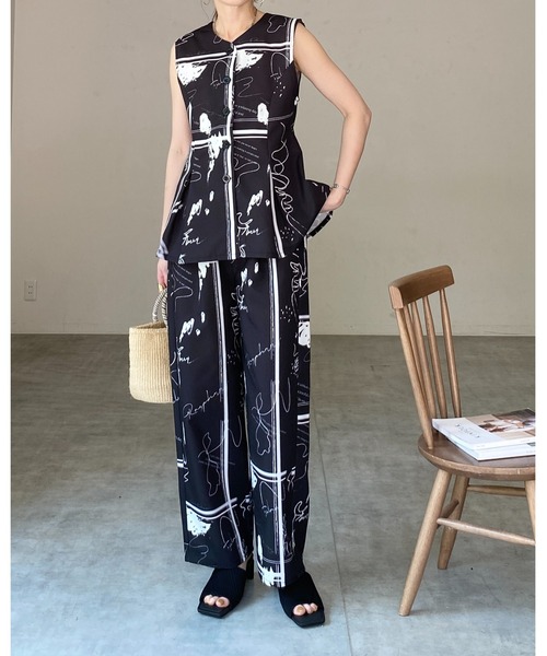 She's Closet セットアップ 花柄フラワープリント/アート柄ジレベスト