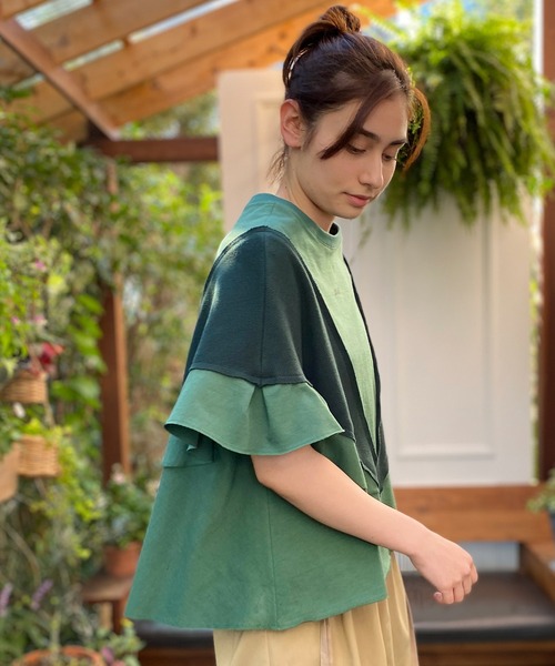 「AVIE」 半袖カットソー 38 カーキ レディース
