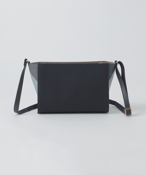 BLUE LABEL CRESTBRIDGE（ブルーレーベルクレストブリッジ 