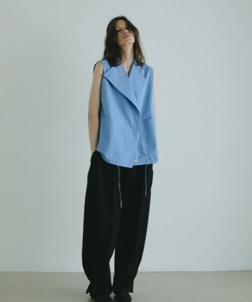 ETRÉ TOKYO ミリタリーシャツジャケット ナイロン混 軽量 羽織 ブルー ETRÉ TOKYO ミリタリーシャツジャケット ナイロン混 軽量 羽織 ブルー