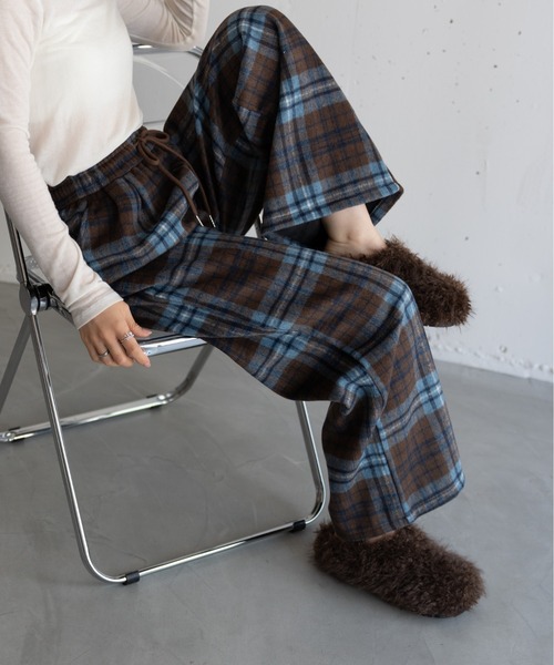 hwyl（ヒュイル） パンツ 起毛チェック柄タックワイドパンツ