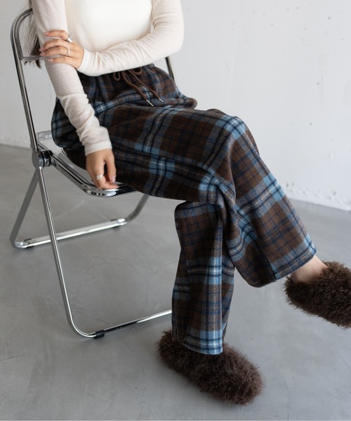 hwyl（ヒュイル） パンツ 起毛チェック柄タックワイドパンツ